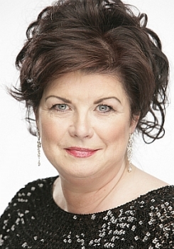 Elaine C. Smith Net Worth