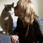 Image for episode "Mad Cats and Englishwomen" from Documentary programme "Wonderland"