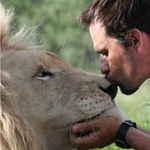 Image for the Film programme "White Lion"
